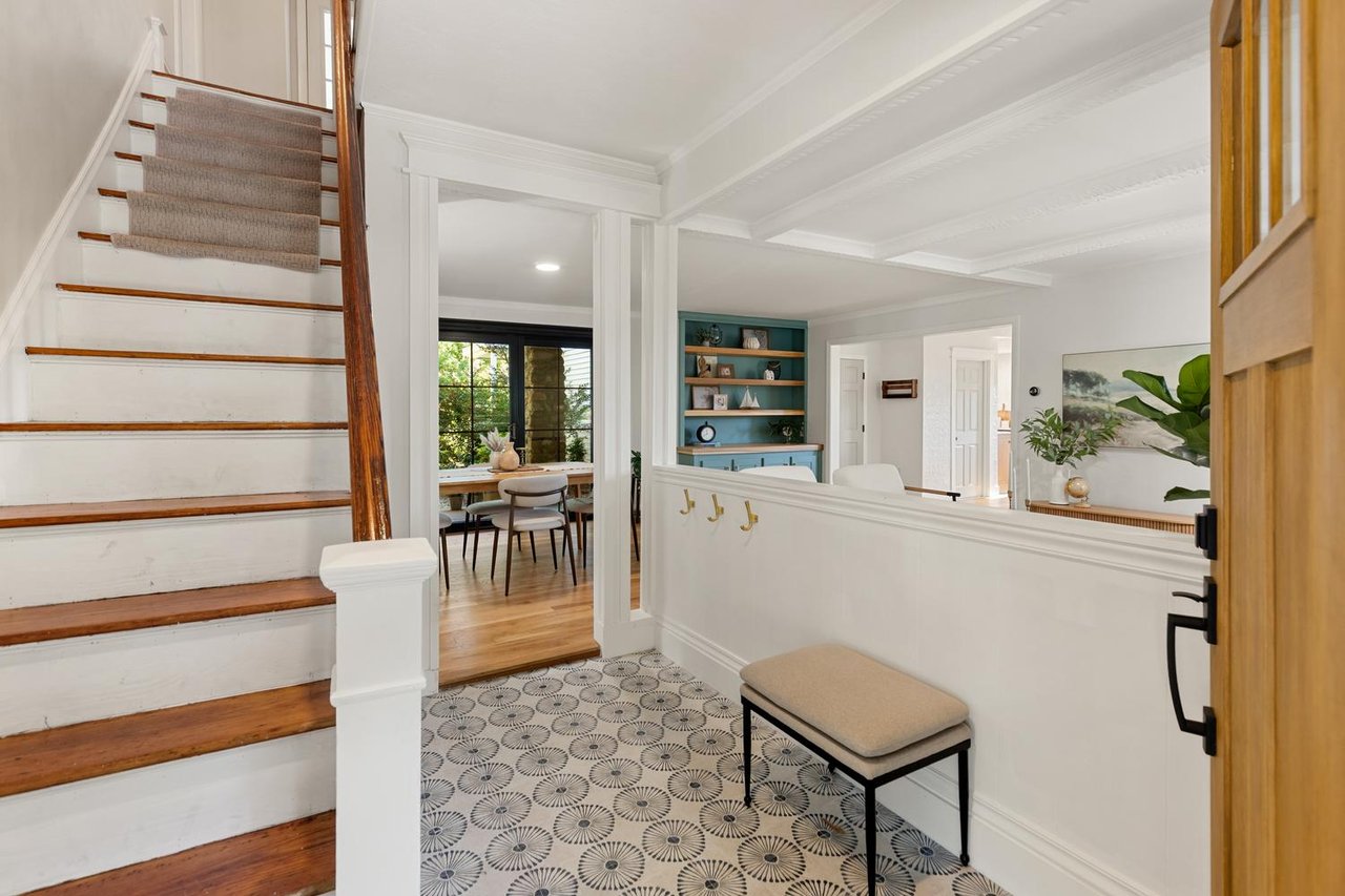 78 Forest St 