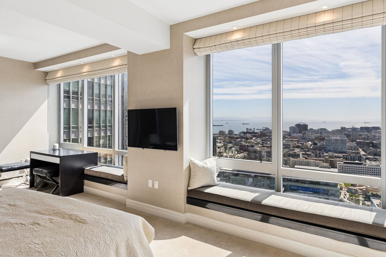 Iconic Views from a Premier Address