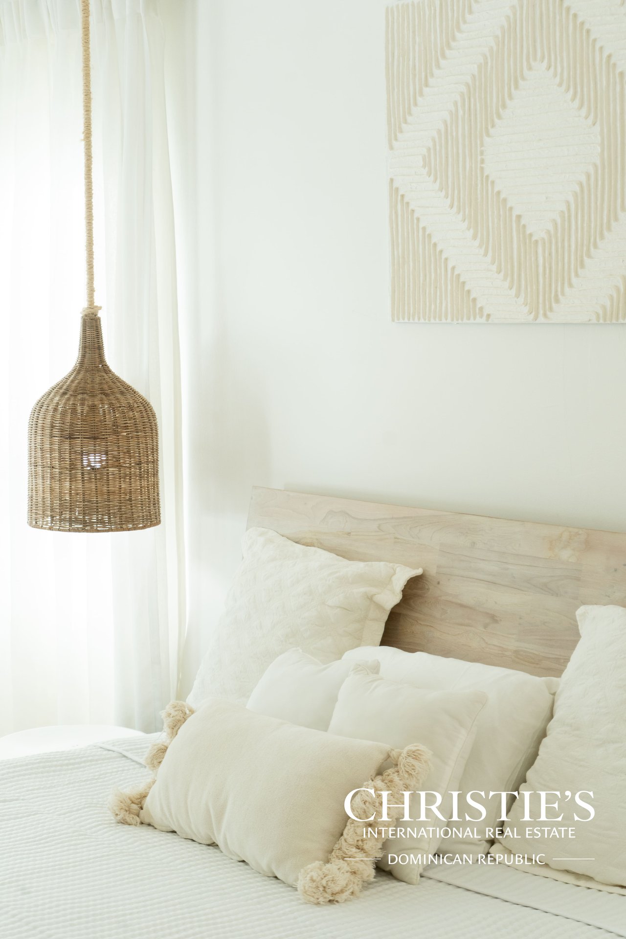 Sunrise Penthouse, Terrenas