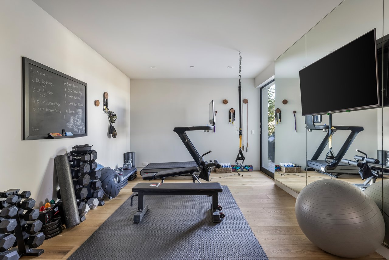 1030 Somera Rd, Bel Air