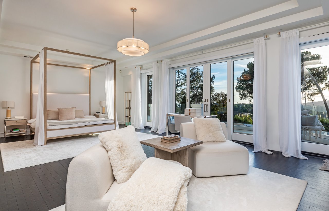 12000 Crest Ct, Beverly Hills