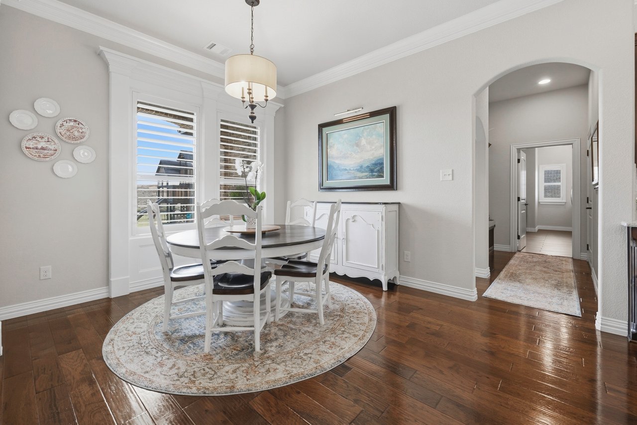 Gated Community Minutes from Eagle Mountain Lake!
