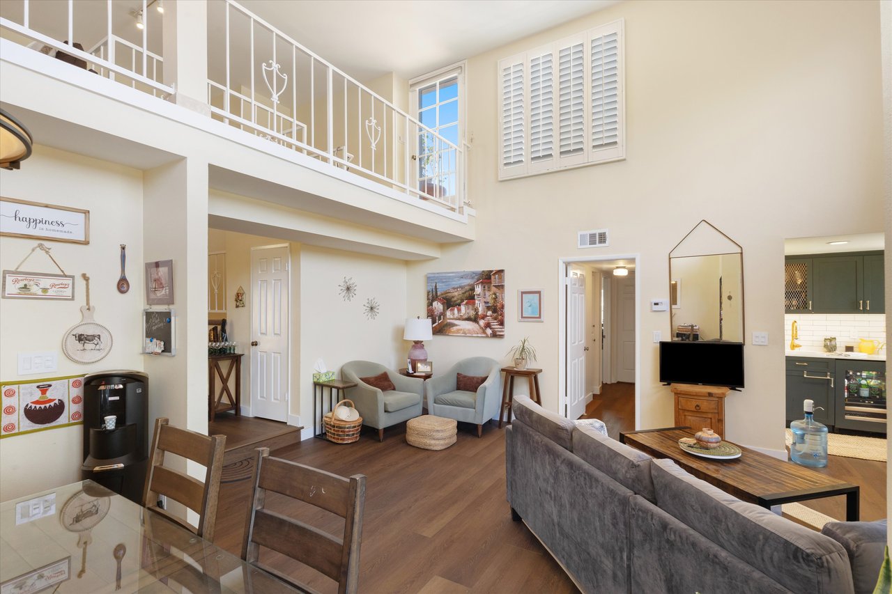 12321 Ocean Park Blvd #17