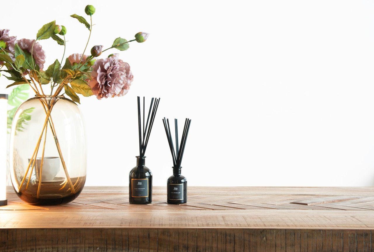 Want Your Home to Smell Amazing? Experts Share the Best Scents for Every Room