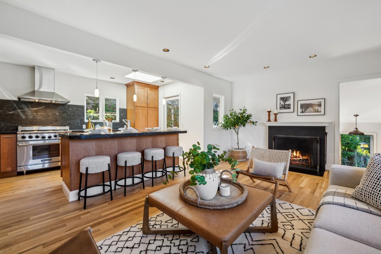 47 Willow Ave