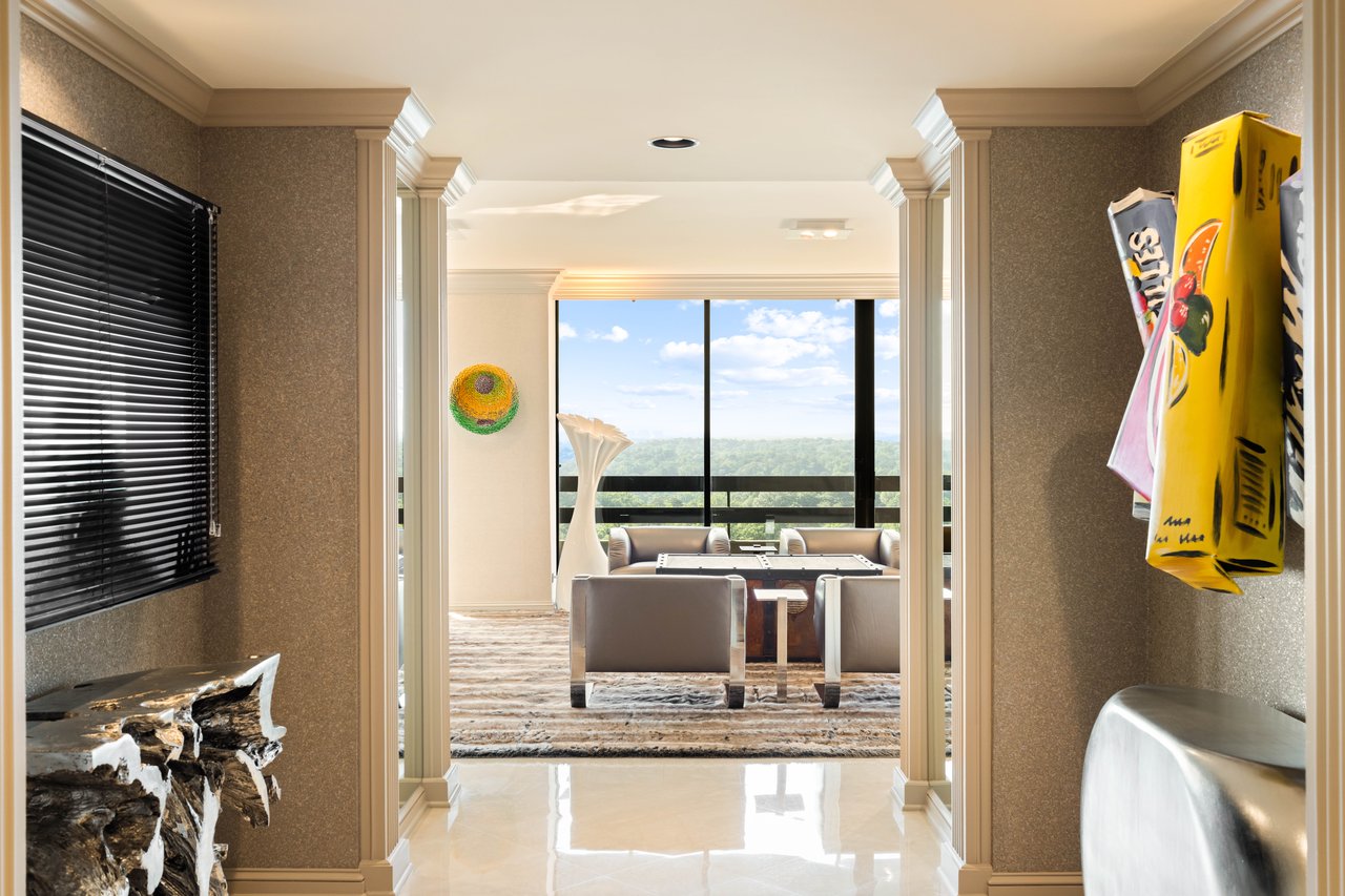 2660 Peachtree Road #24CD