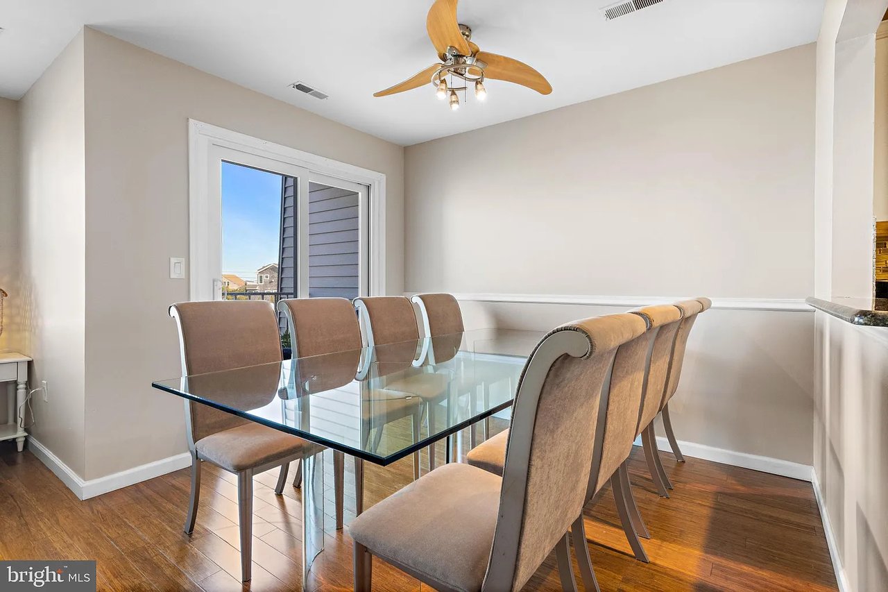 310 W Ave APT C-2