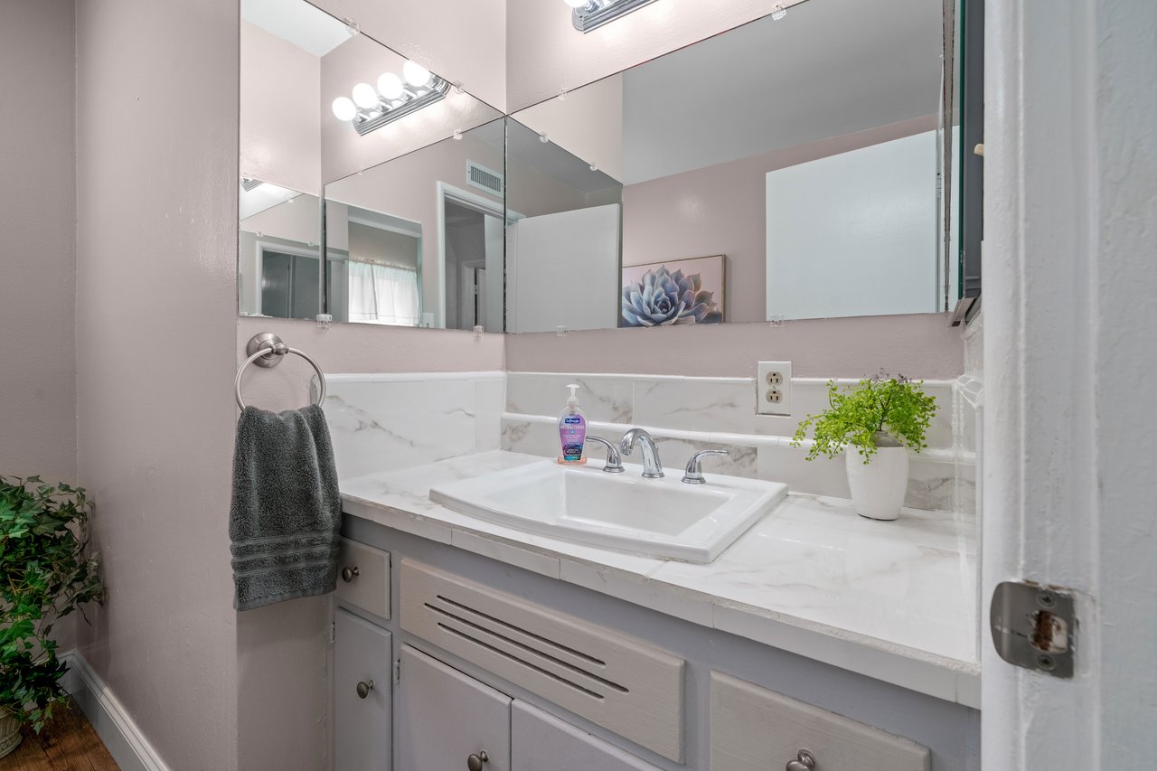 Effortless Comfort in Garden Grove