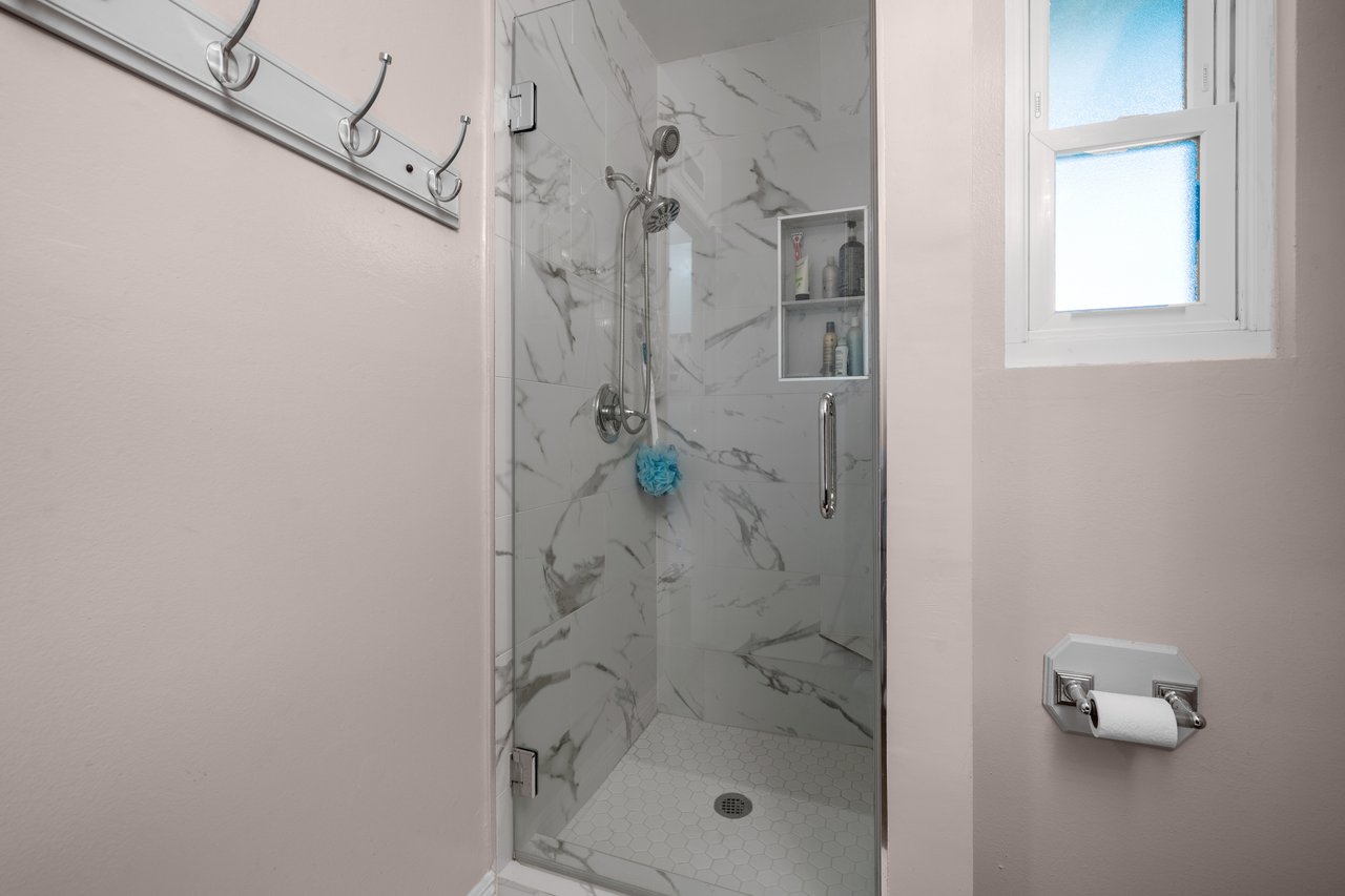 Effortless Comfort in Garden Grove