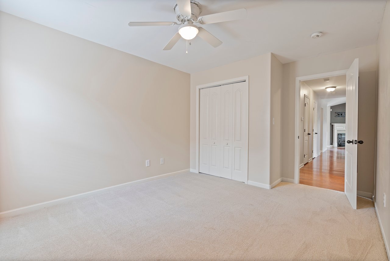No HOA!! Great property in Toney!