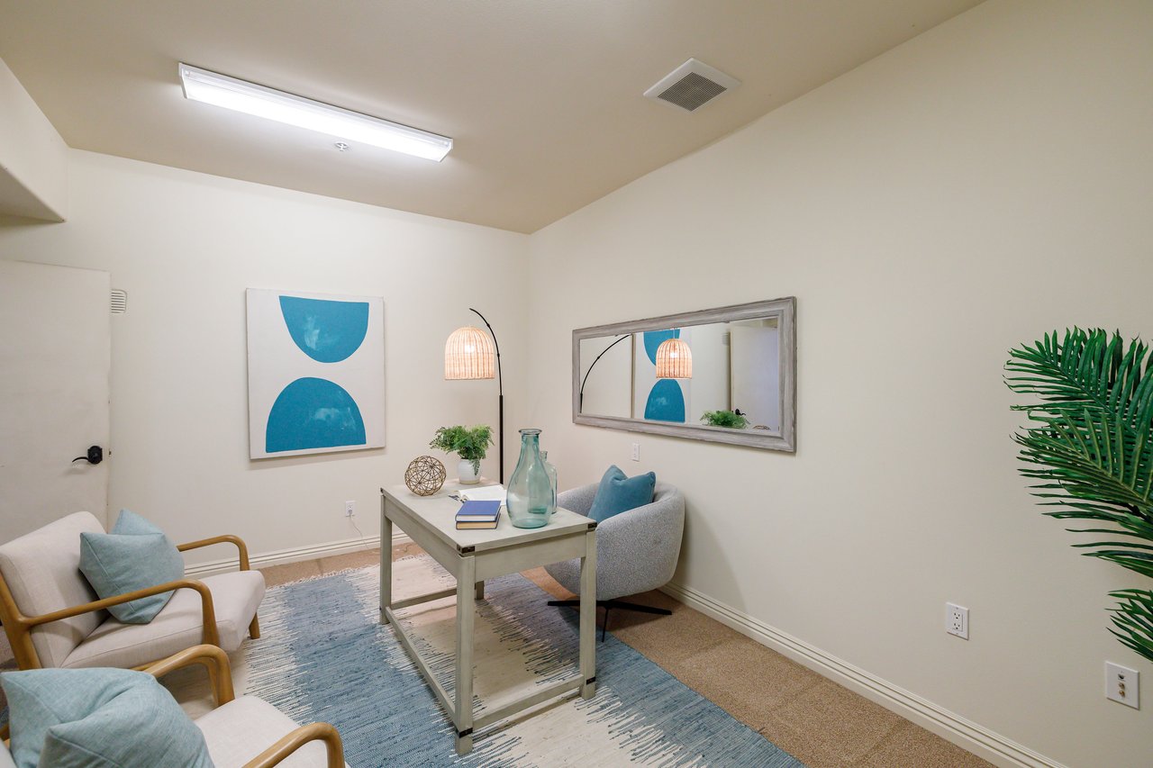 704 S Pacific Coast Highway A
