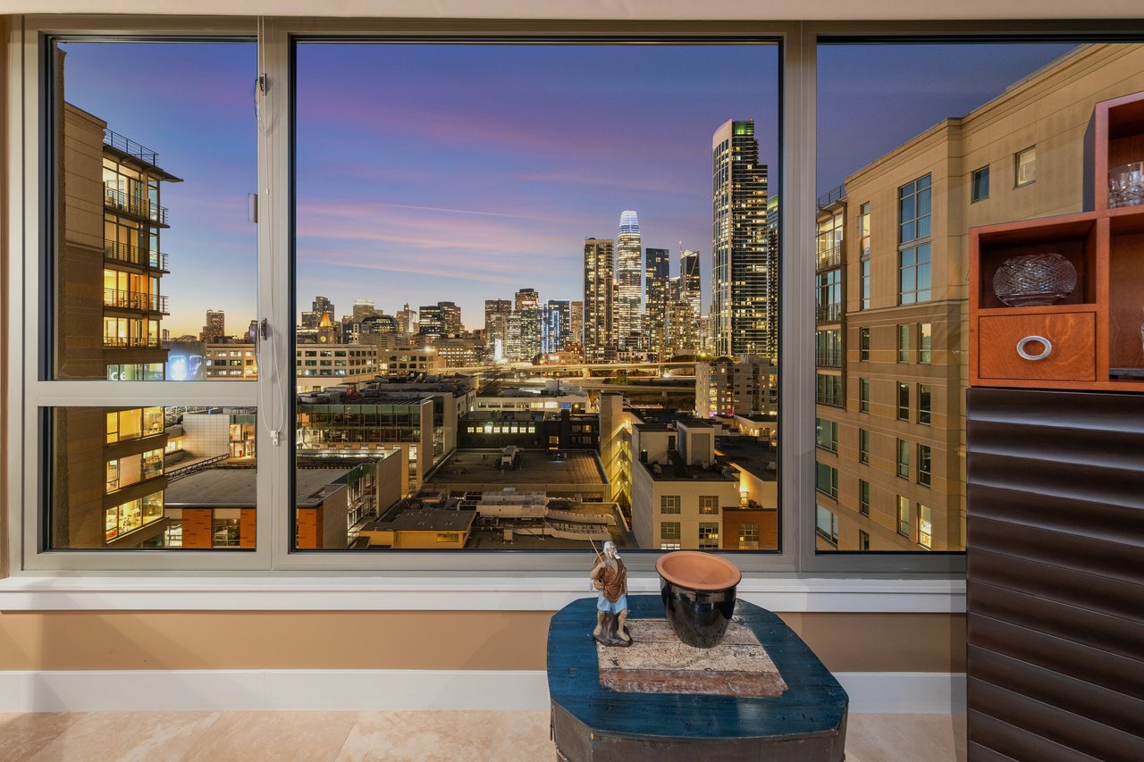 Elevated Corner with Downtown/Bay Views