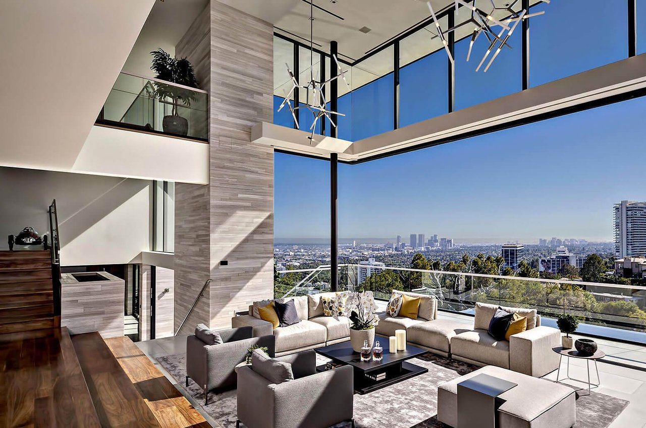 Why Now May Be a Key 2025 Moment To Sell Your House