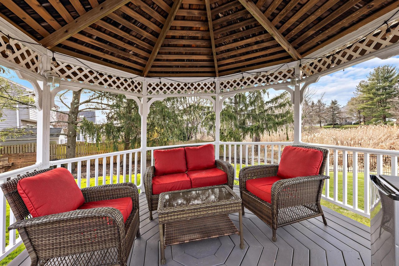 129 Four Winds Drive, Middletown, NJ