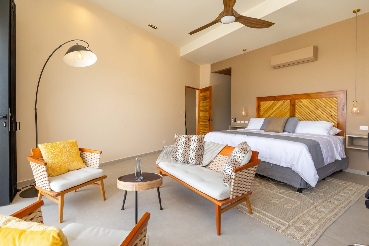 Private Gated Community Modern Luxury Villa Near Marina