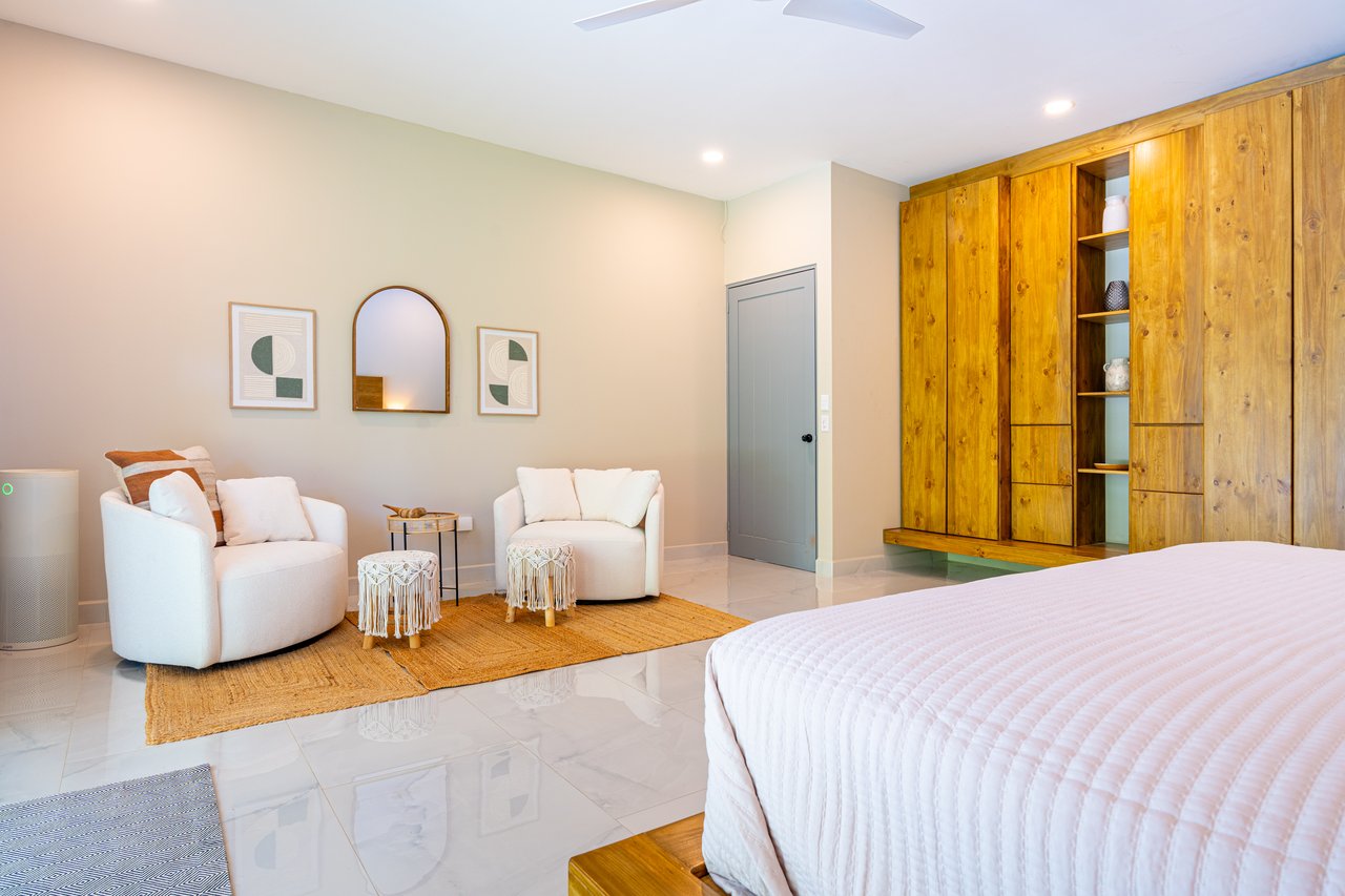 Conveniently Located Homestead in Gated Neighborhood w/ Paved Roads