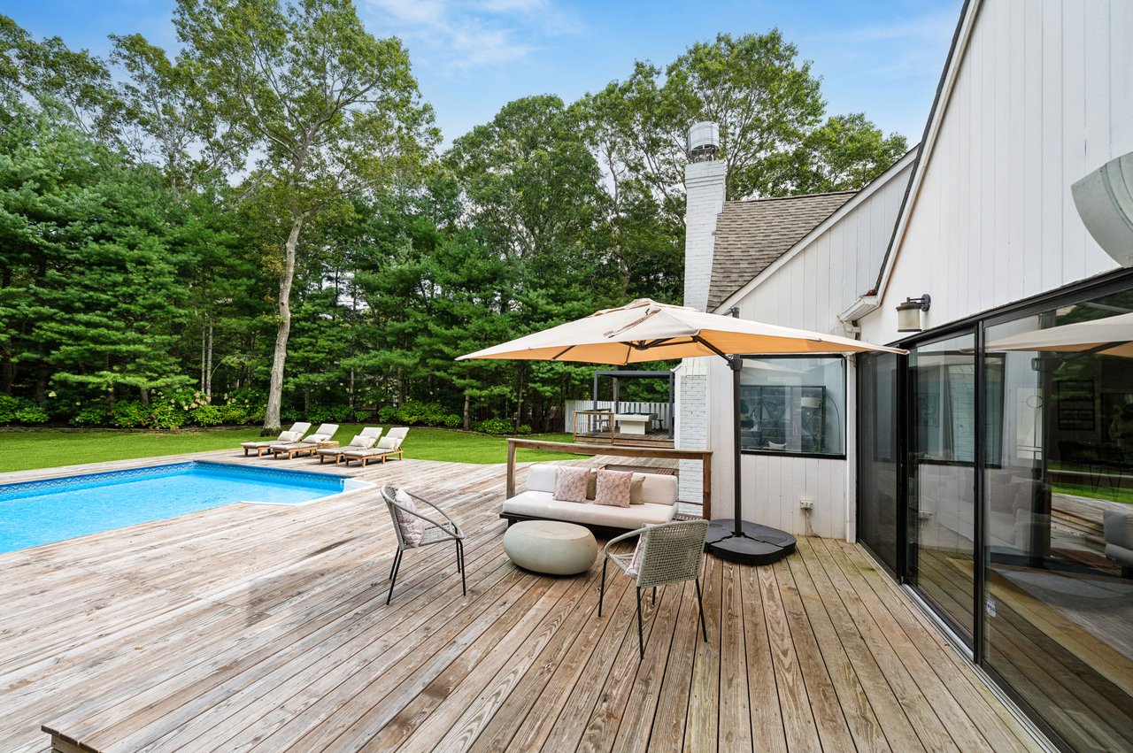 707 Hands Creek Road