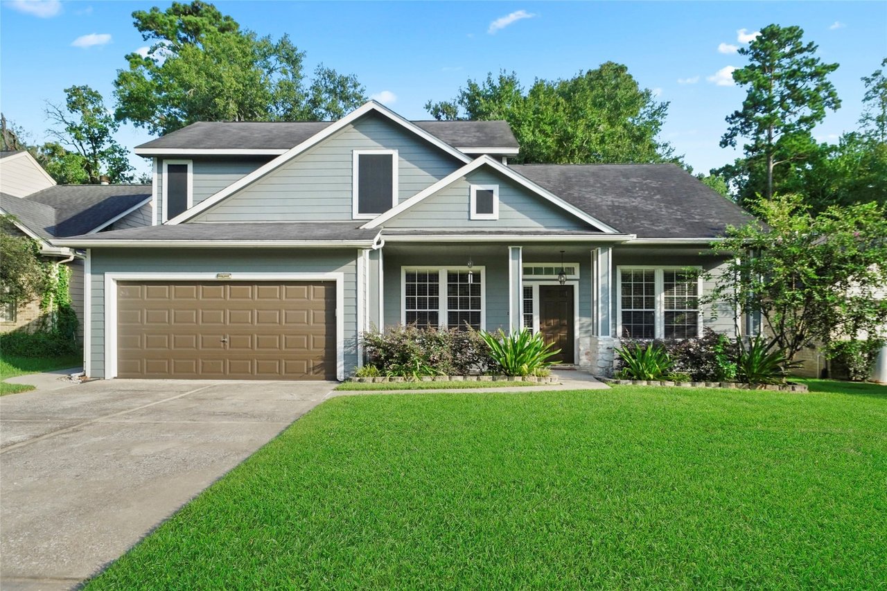 12083 La Salle River Rd