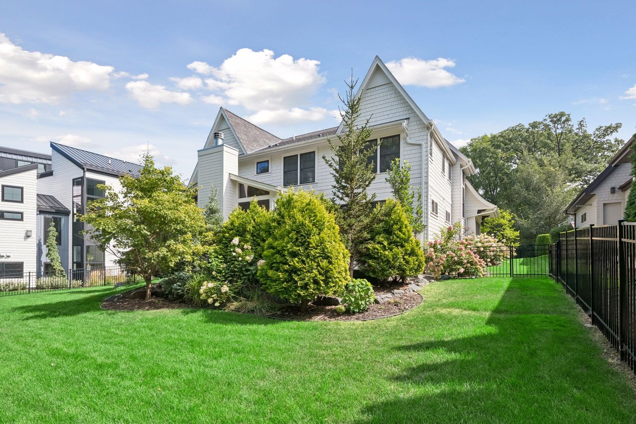 4240 Sidell Trail, Edina