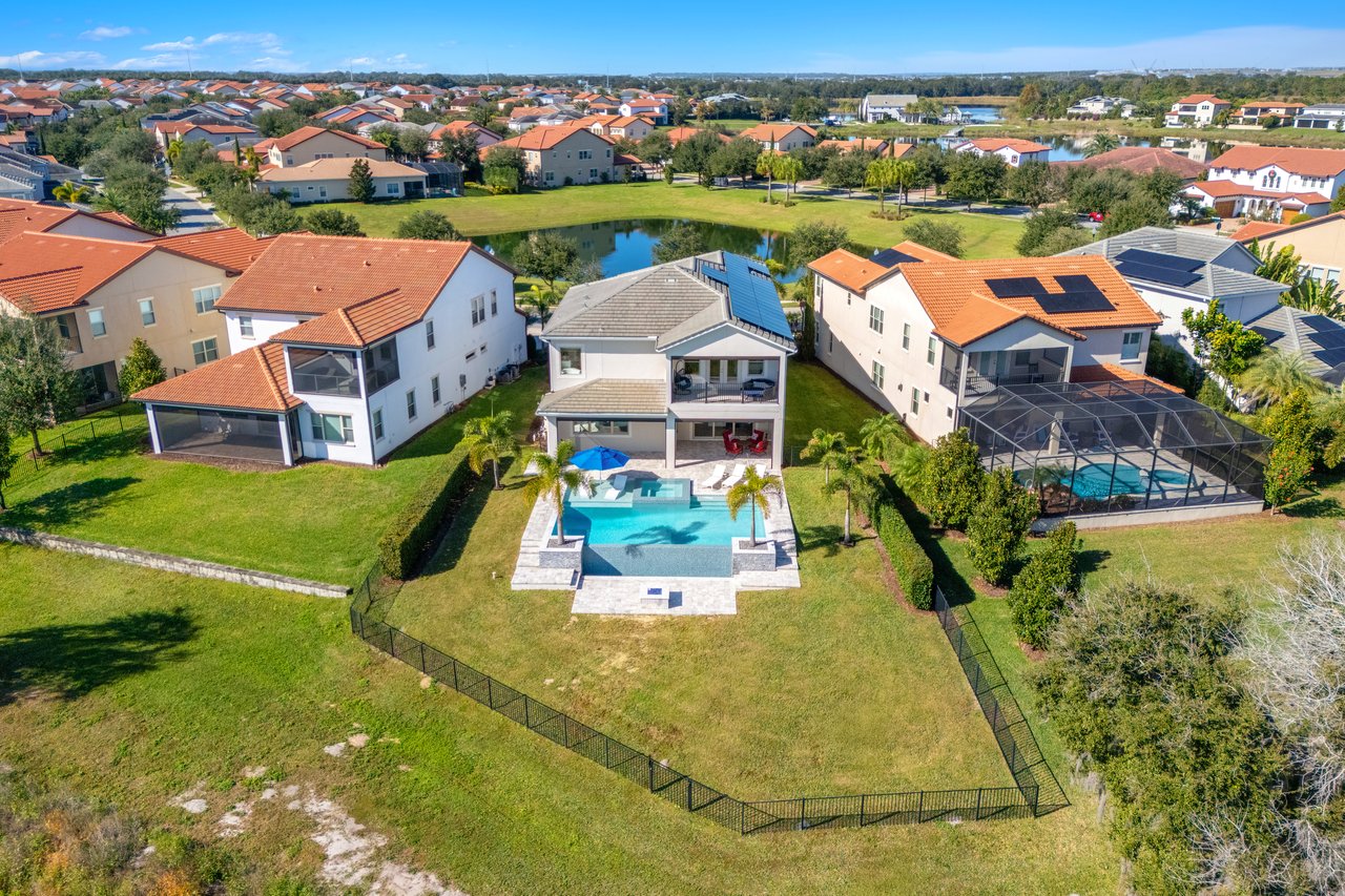 15606 Shorebird Lane