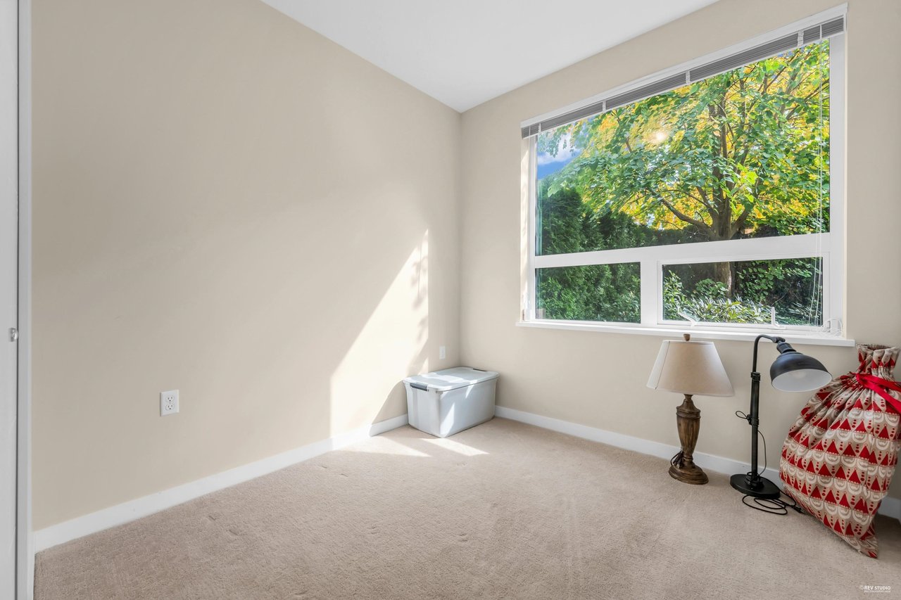 9213 Odlin Rd, #120