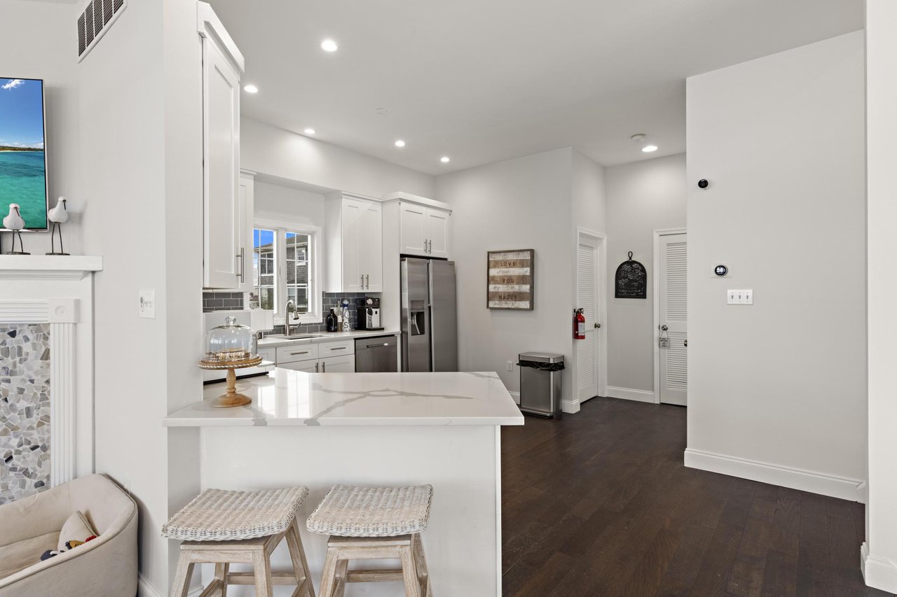 83 W California Avenue, Brant Beach