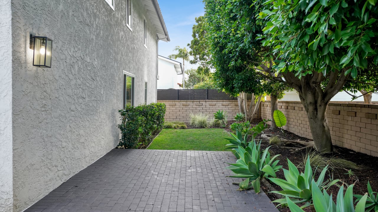 26881 Del Gado Road
