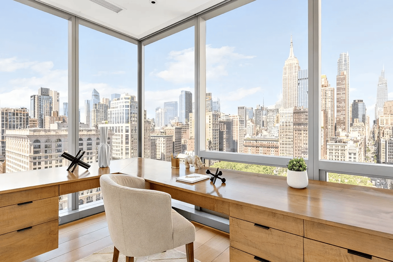 23 East 22nd St #21A