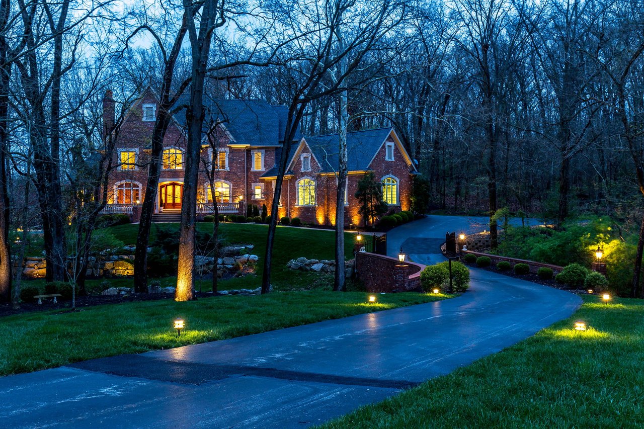 1105 Shepard Oaks Drive