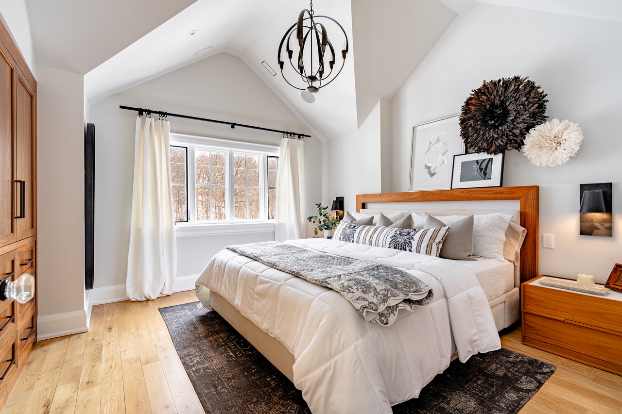 354 Glen Manor Dr