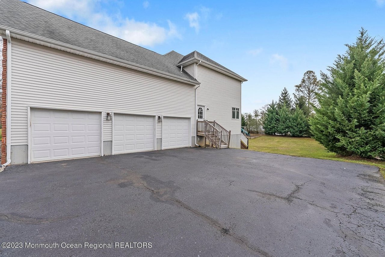 56 Lafayette Mills Road