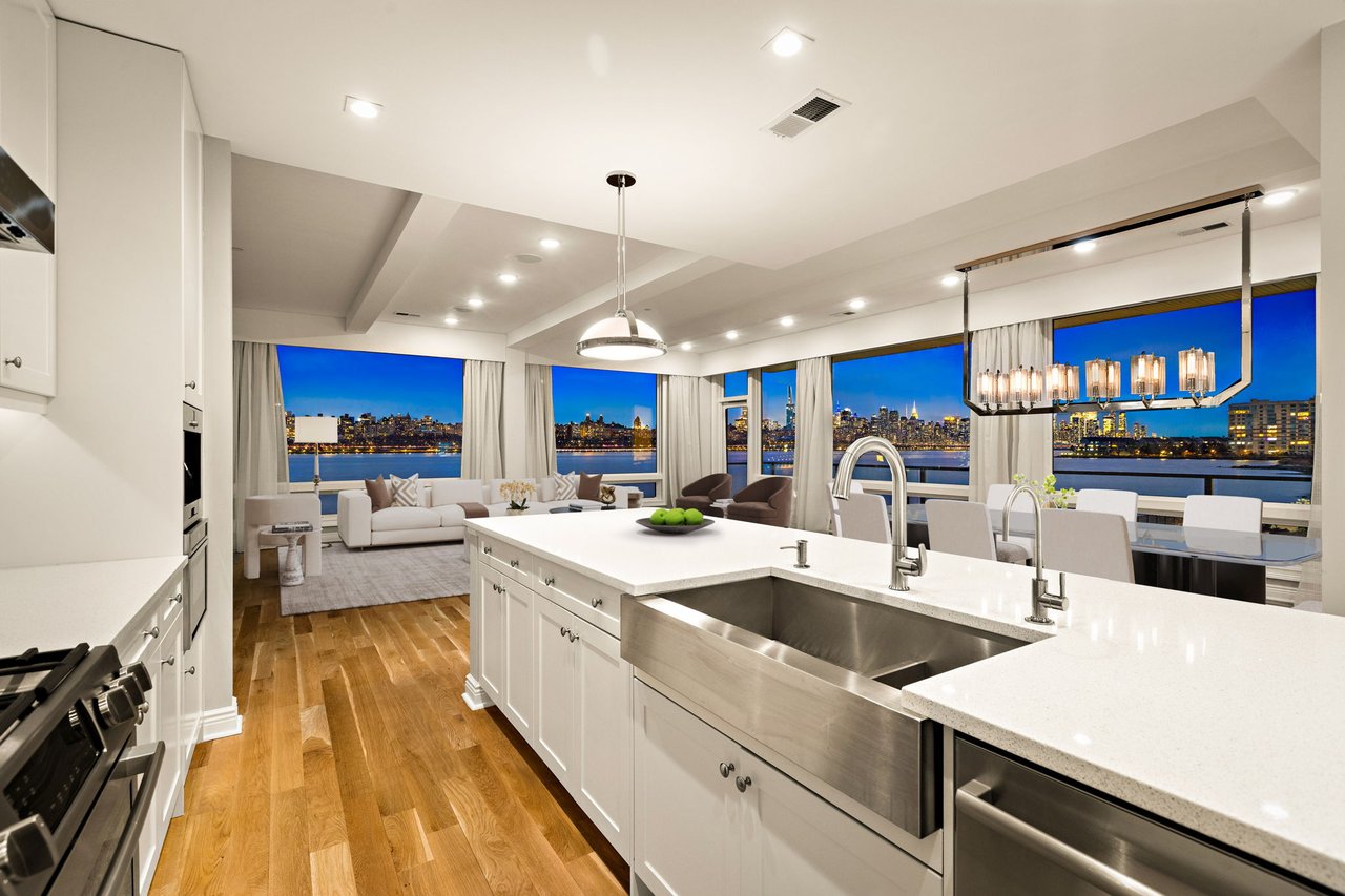 9 SOMERSET LANE Unit: 222