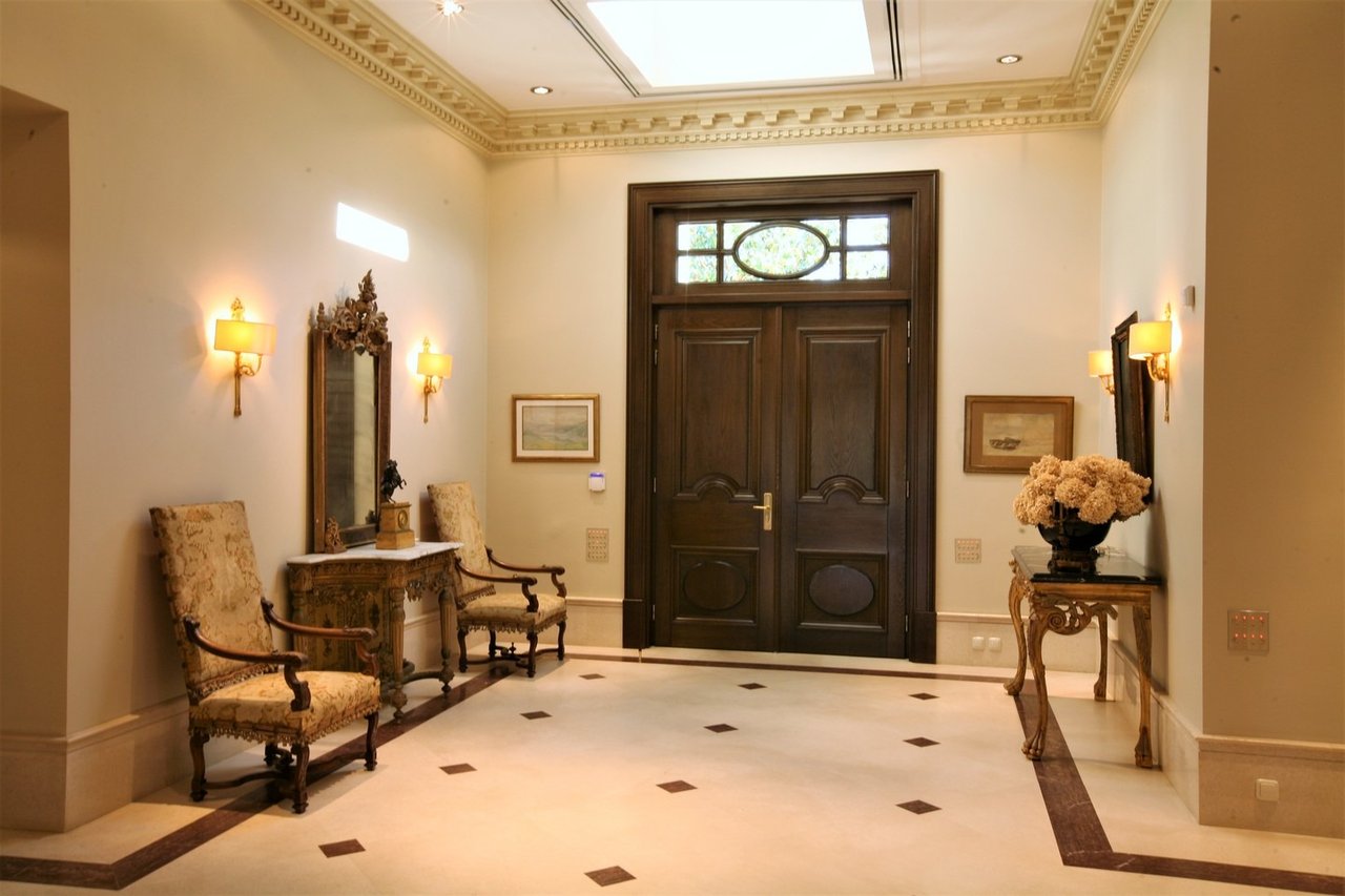 Special Luxury Condo with Sea Views in Athens