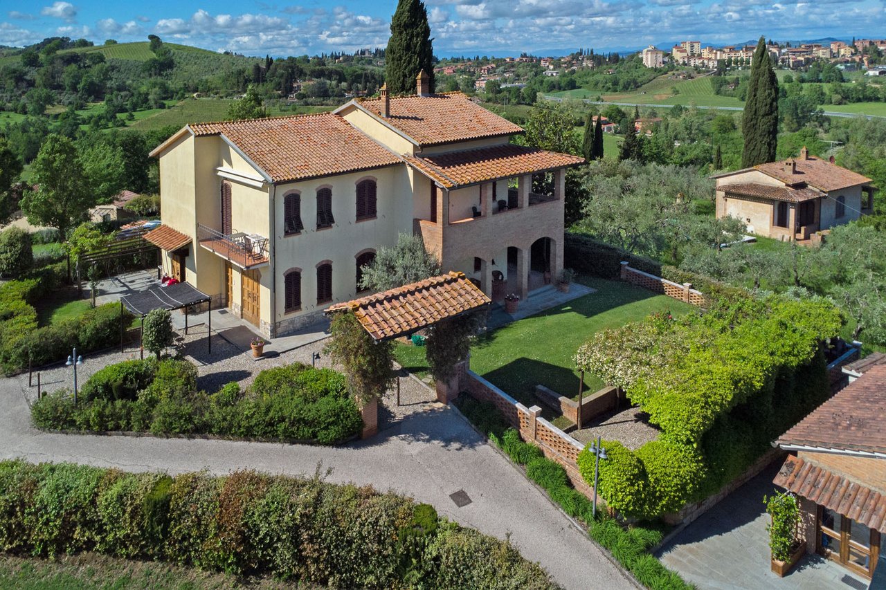 LE 14 TORRI