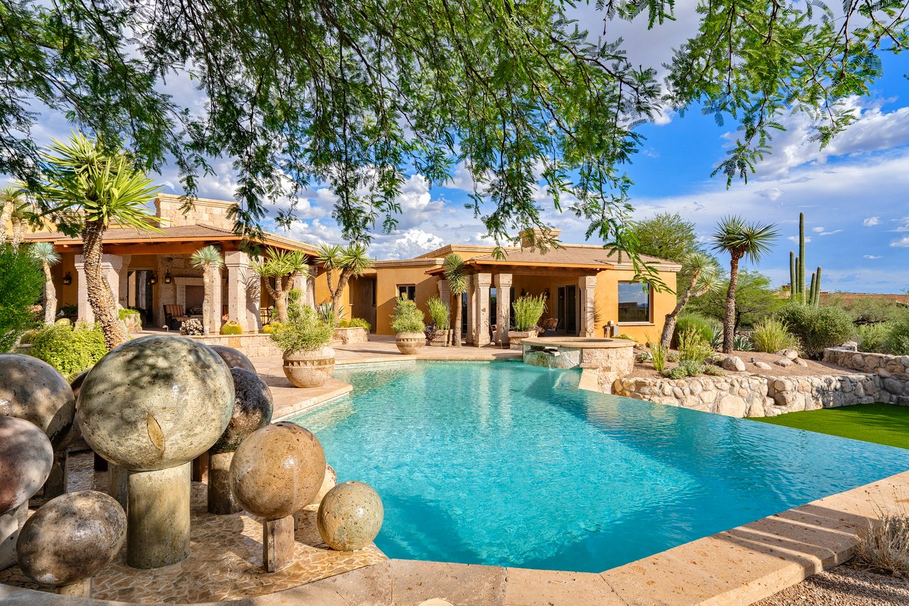 2143 E Desert Garden Drive