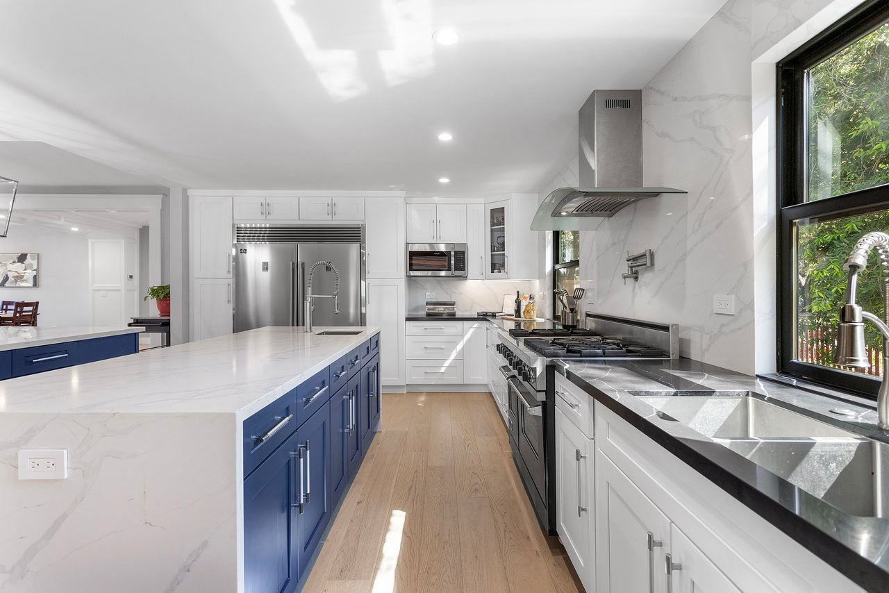 14275 Saratoga Ave, Saratoga