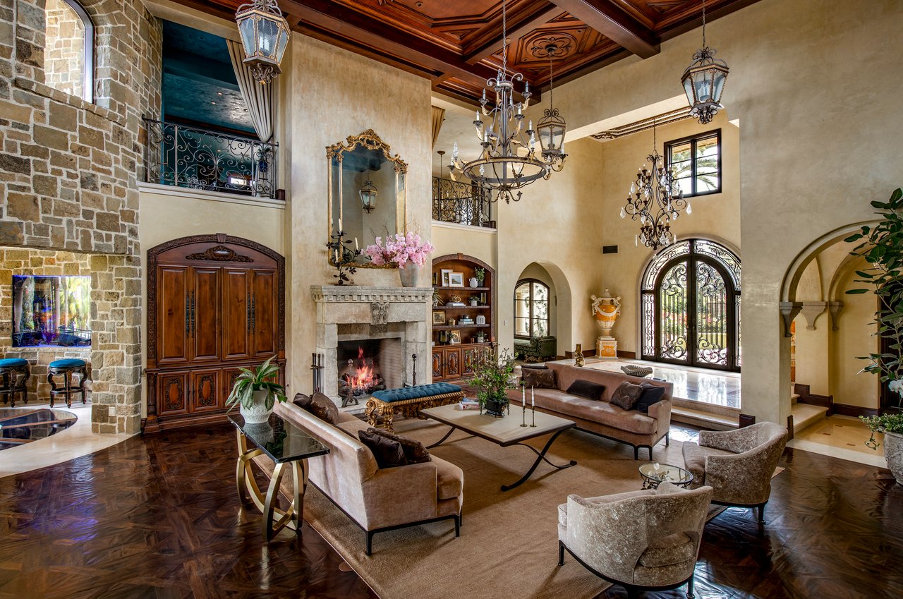 427 La Marina Ave