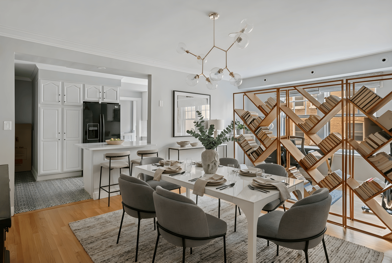 415 W Aldine Ave Unit 2A