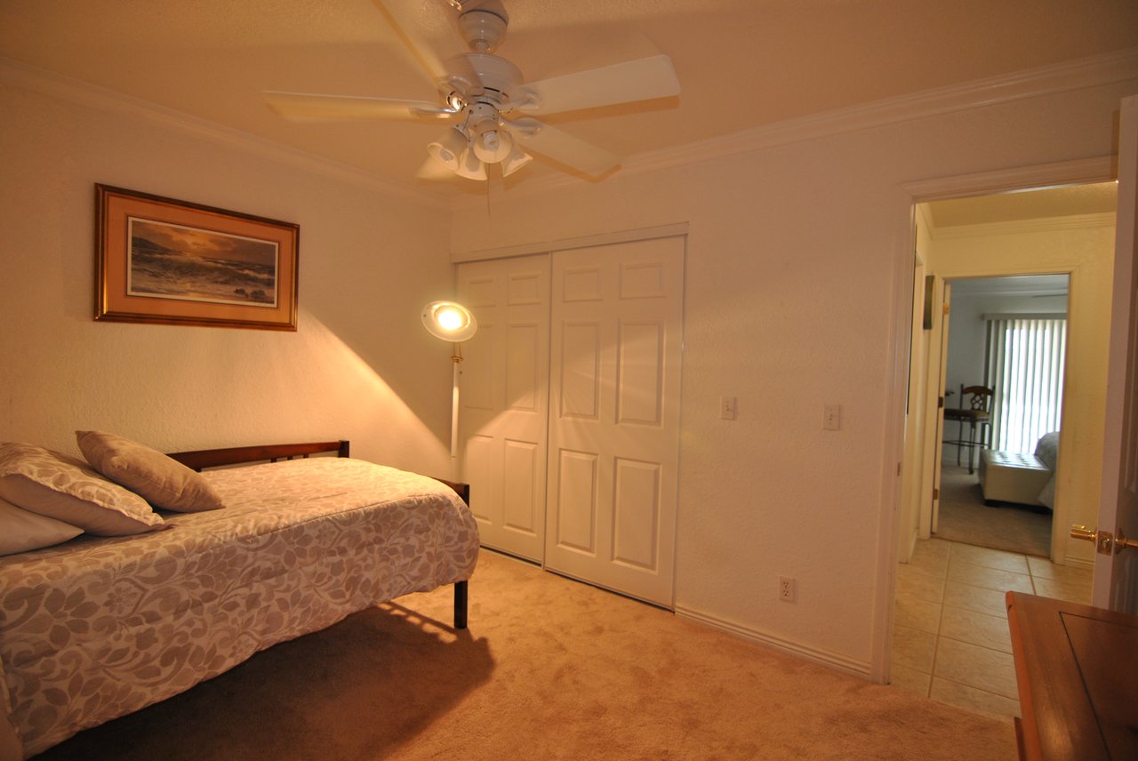 1666 Topaz Dr 