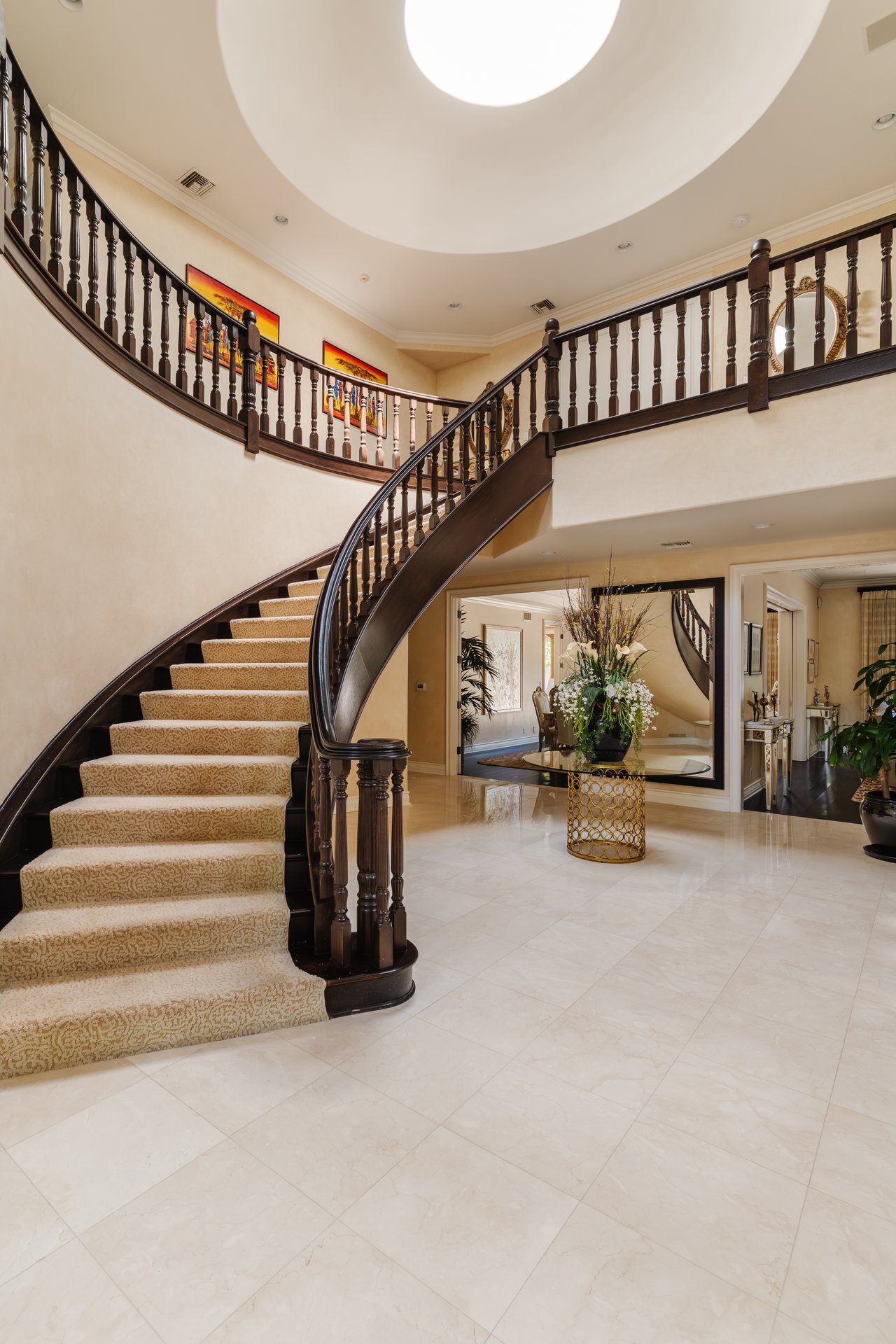 1202 San Vicente Blvd