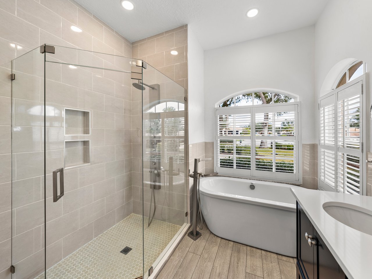 12632 OAK HOLLOW CT