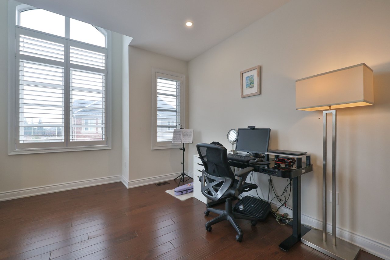 3191 Daniel Way, Oakville