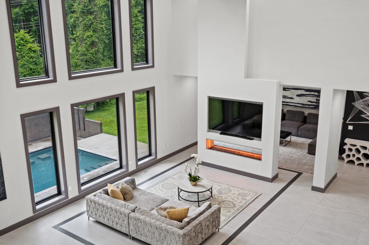 9100 Mill Pond Valley Dr