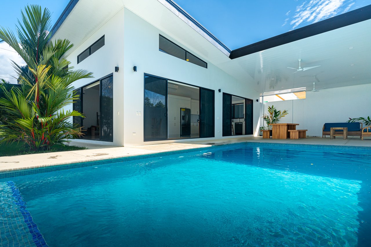 Immaculate New Build with Modern Design & Premium Features