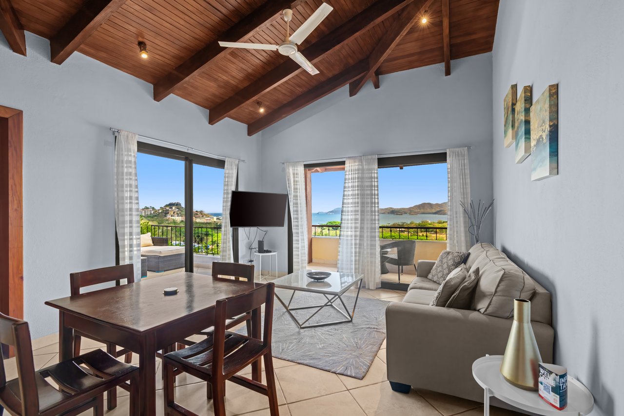 Casa Omega | Ocean View Apartment Complex in Altos de Flamingo