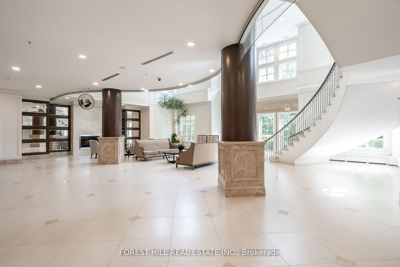 PRESTIGIOUS PENTHOUSE LIVING 