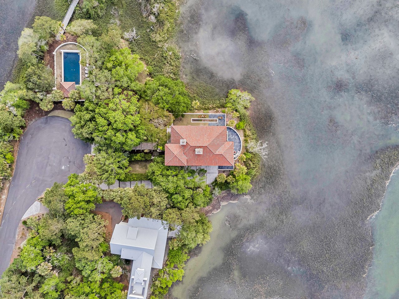 24 Seagrass Ln 