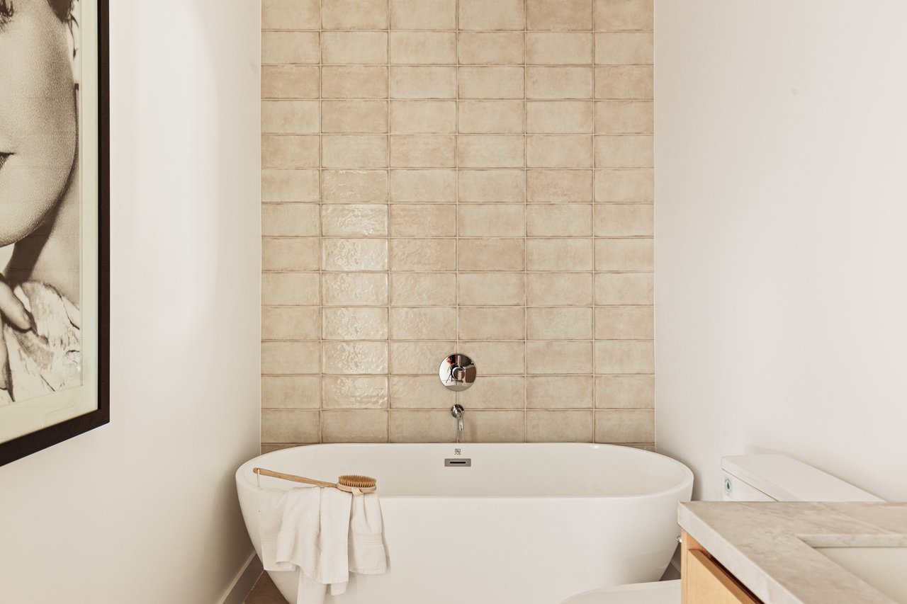 Ambrosia at Hillhurst