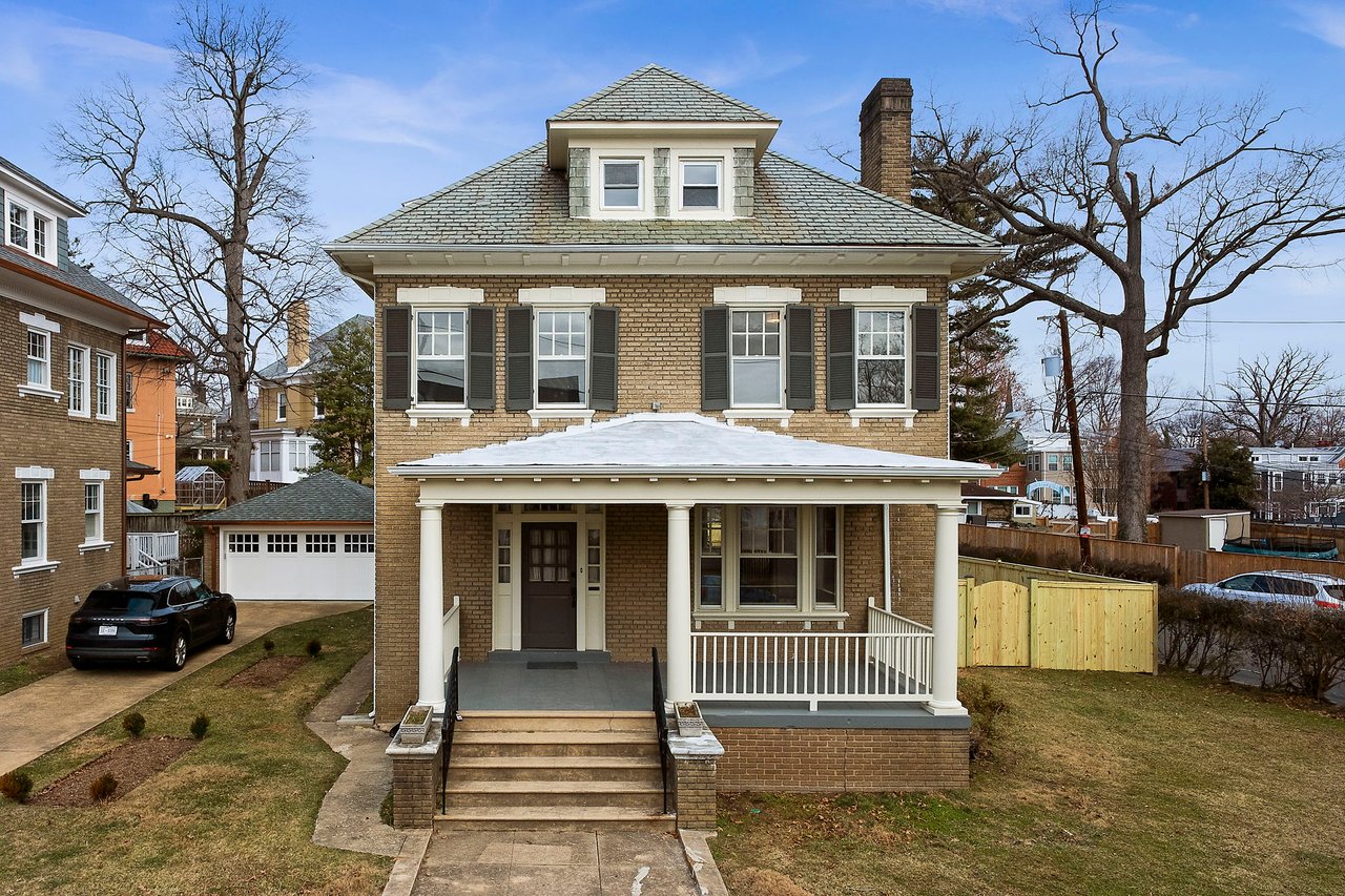 1501 Hamilton St NW