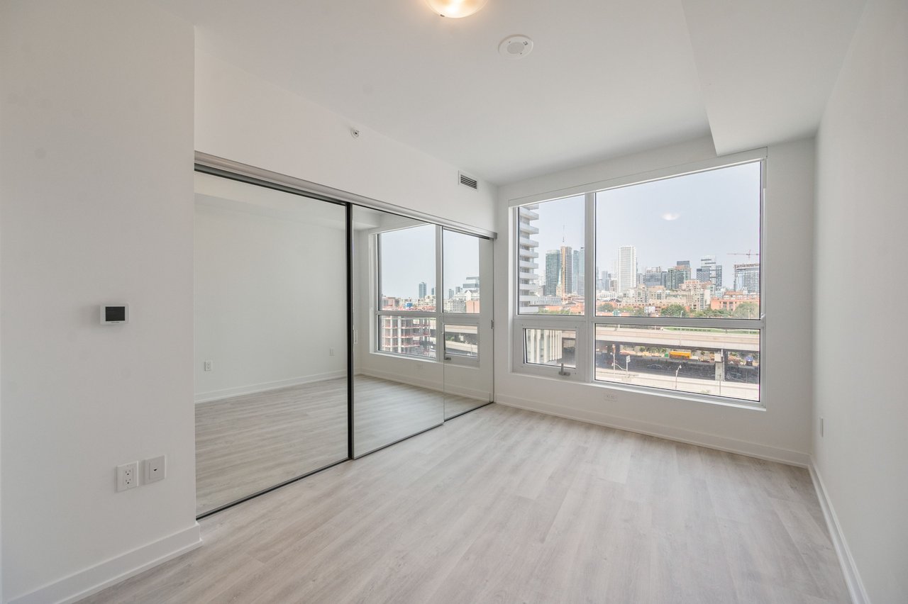 15 Richardson Street Unit: 729